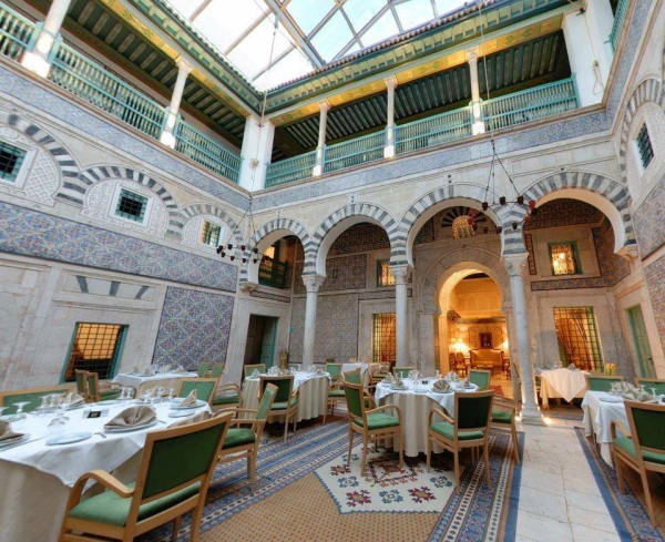 une journée  tour de la Medina